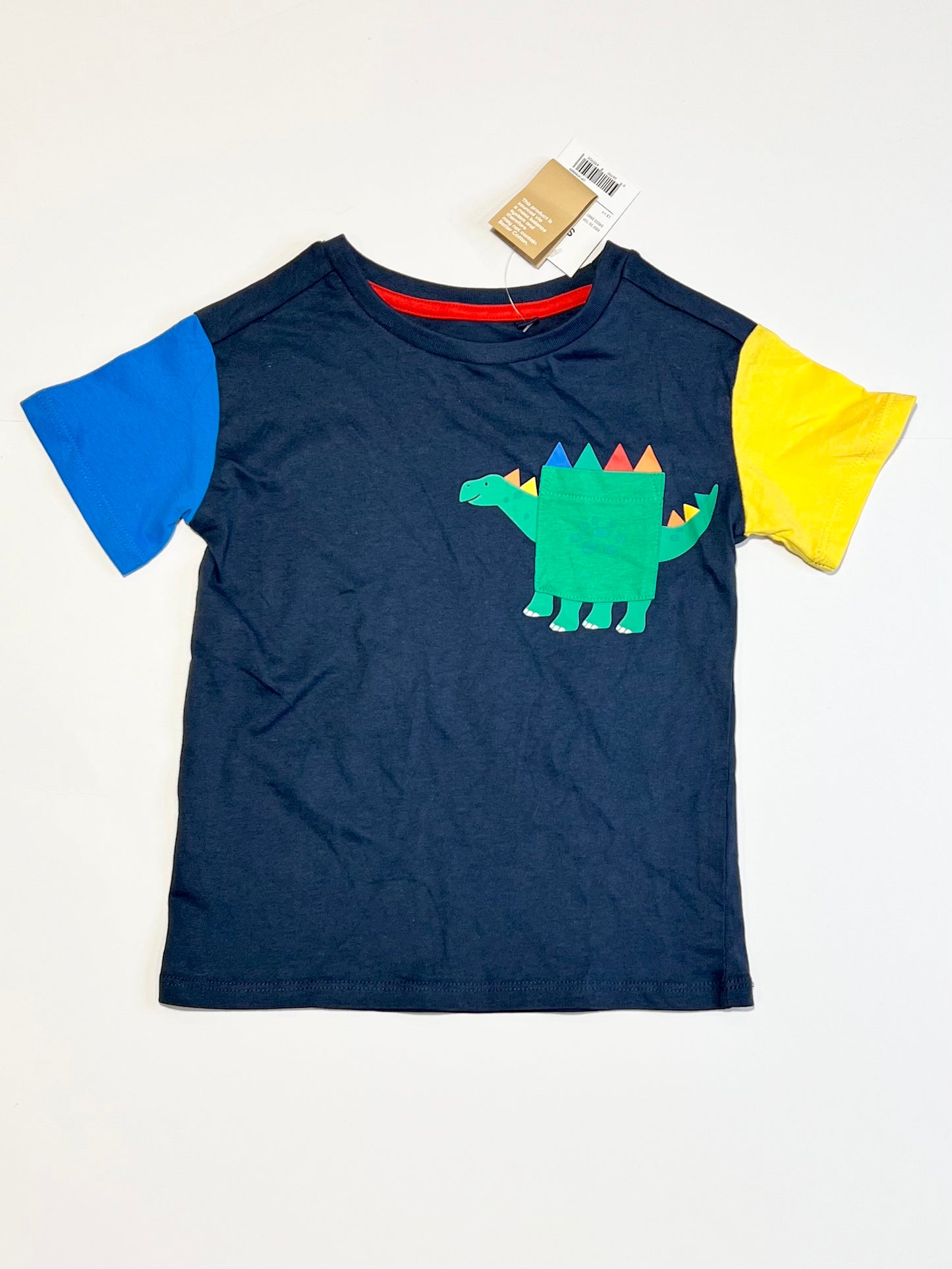 Dino pocket tee brand new - Size 3