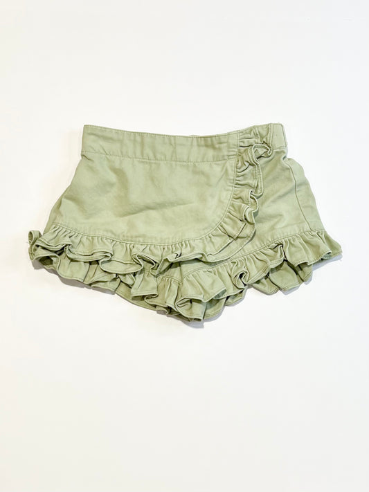 Green ruffle shorts - Size 0