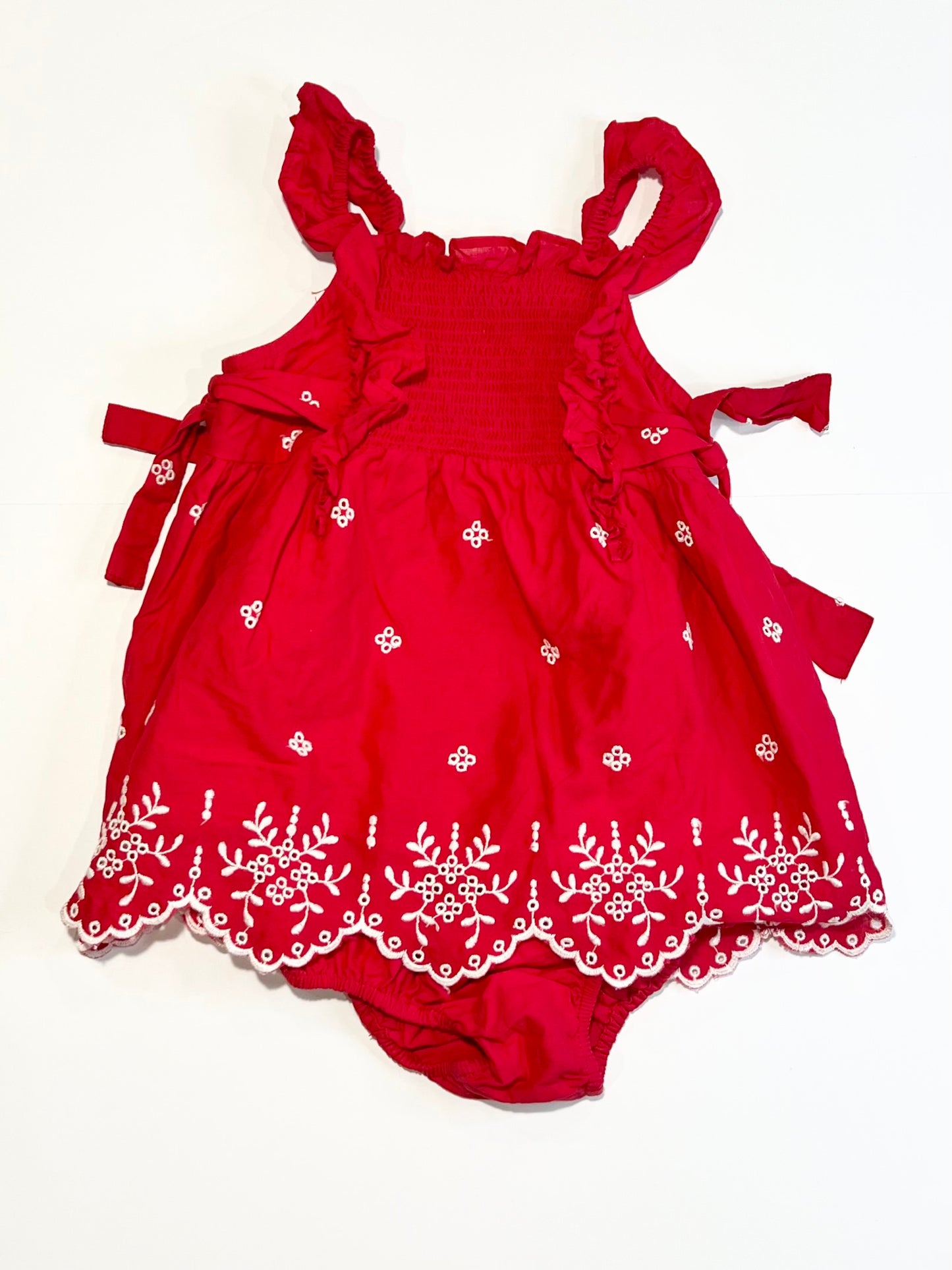 Red cutwork dress - Size 0