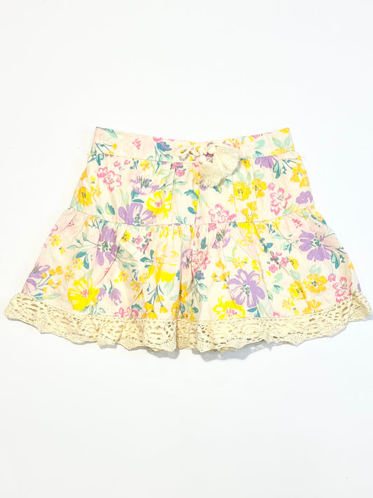 Floral shorts - Size 5-6