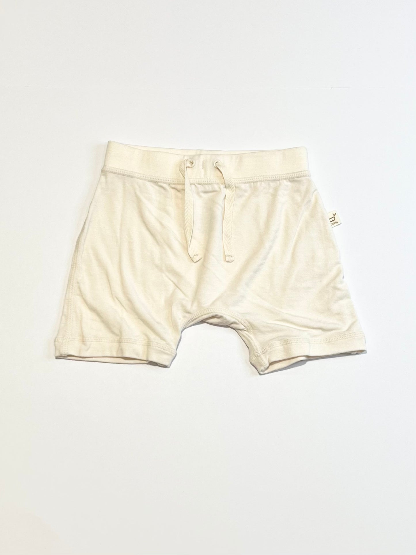 Cream bamboo shorts - Size 00