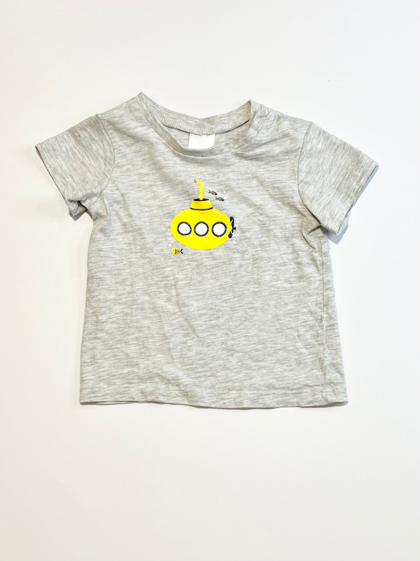 Grey submarine tee - Size 00