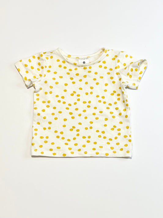 Yellow spotty tee - Size 00