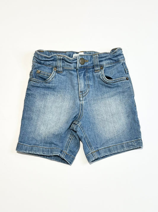 Denim shorts - Size 2