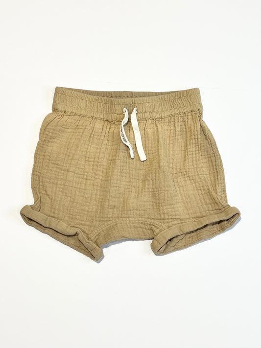 Tan muslin shorts - Size 2