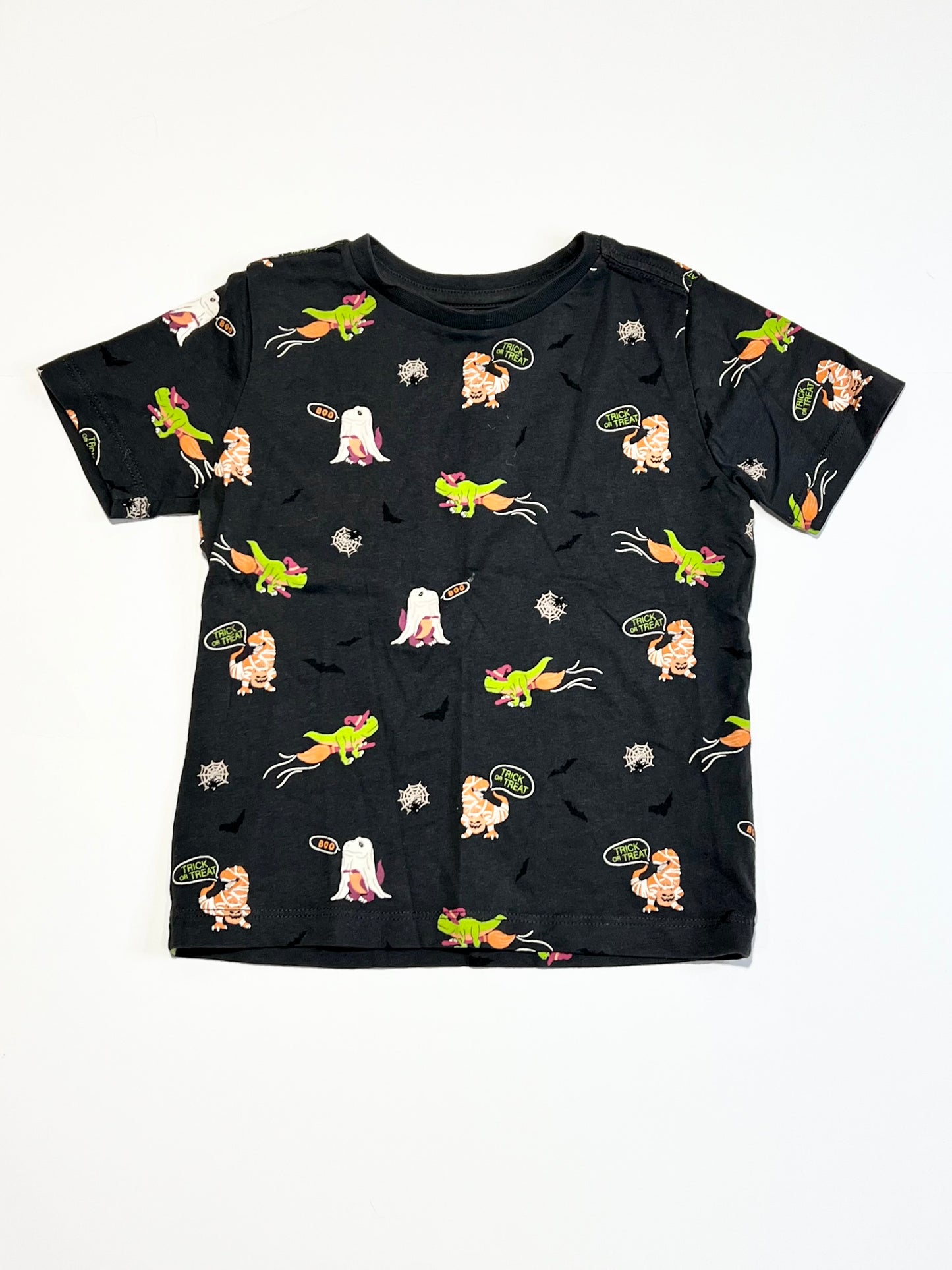 Halloween tee - Size 2