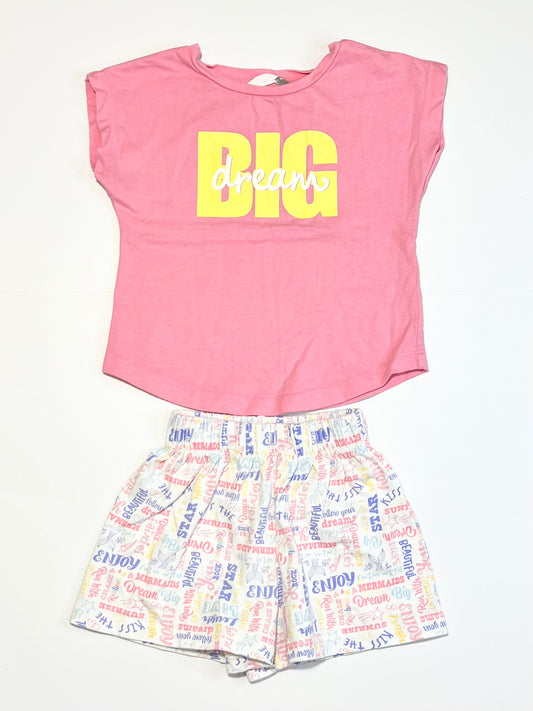 Dream big pyjamas - Size 2