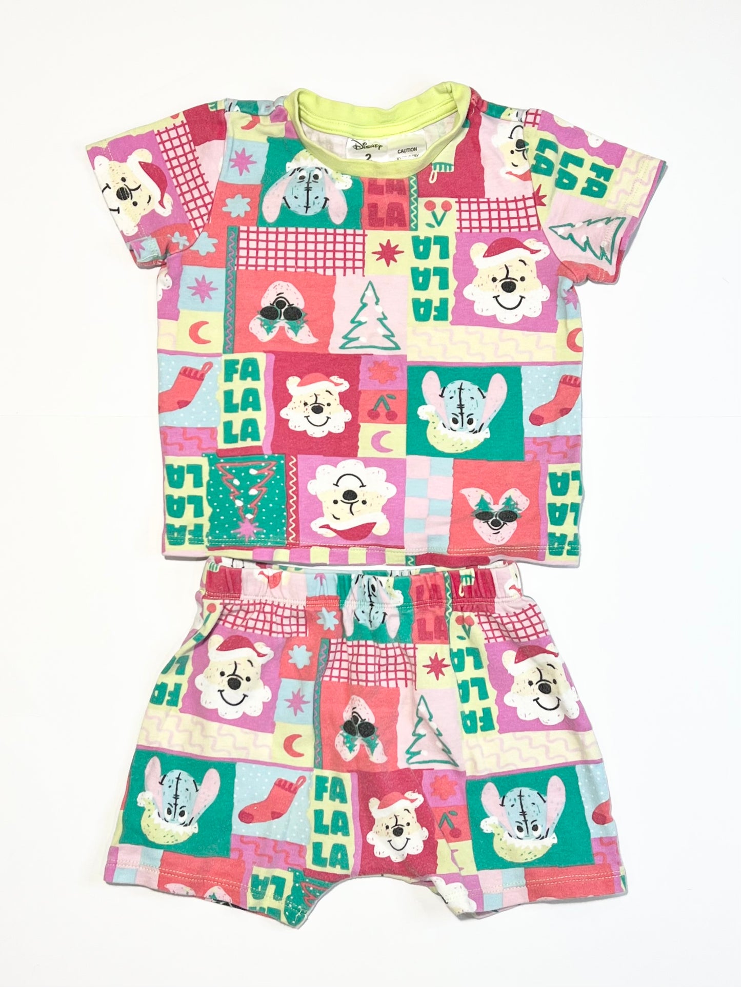 Christmas Winnie the Pooh pyjamas - Size 2