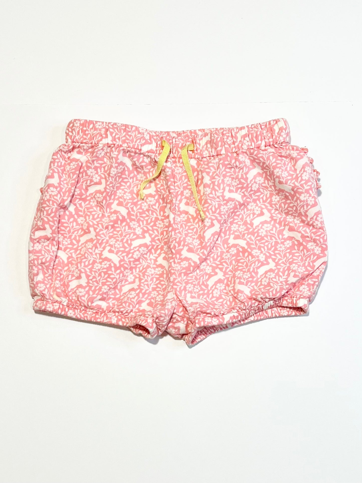 Ruffle bunny shorts - Size 2