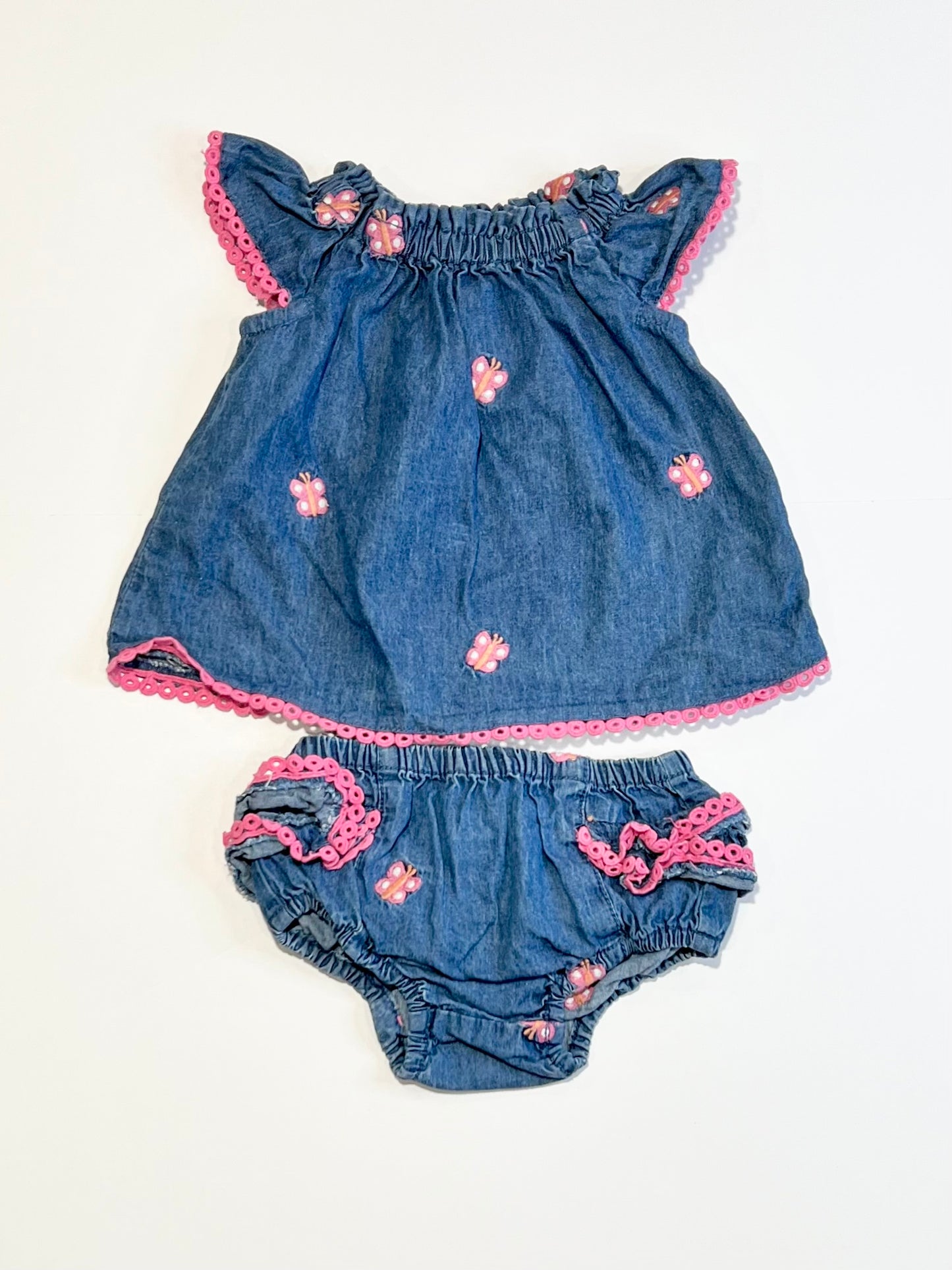 Embroidered butterfly set - Size 00