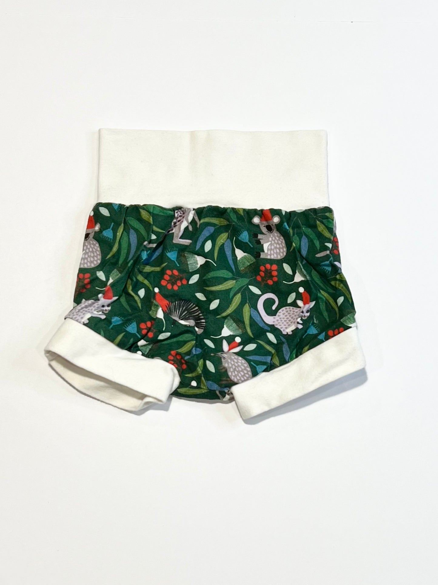 Christmas shorts - Size 000