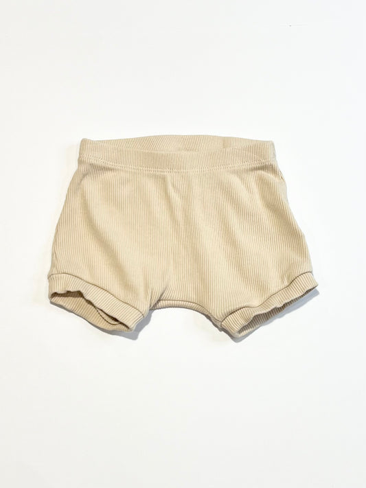 Tan ribbed shorts - Size 000