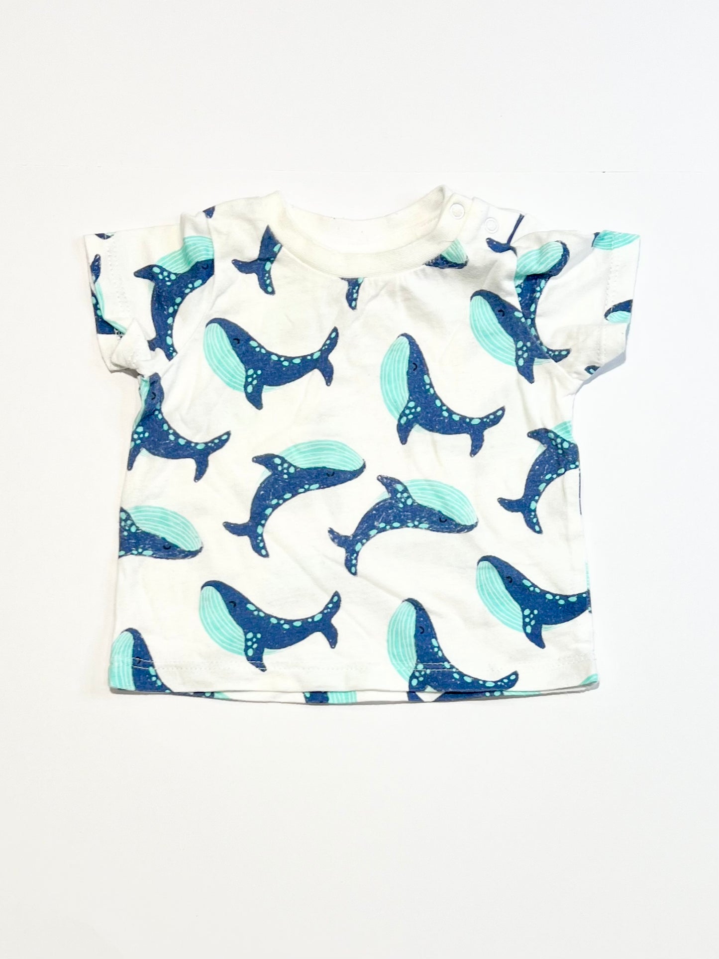 Whales tee - Size 000