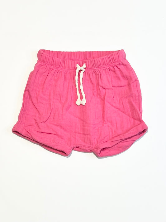Pink muslin shorts - Size 1