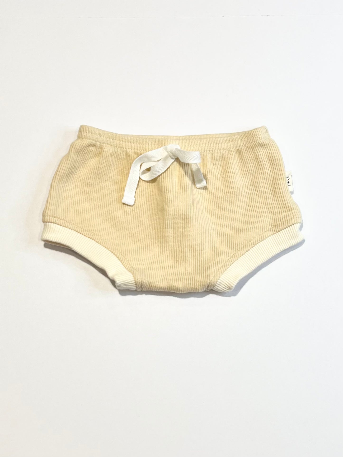 Tan ribbed shorts - Size 000