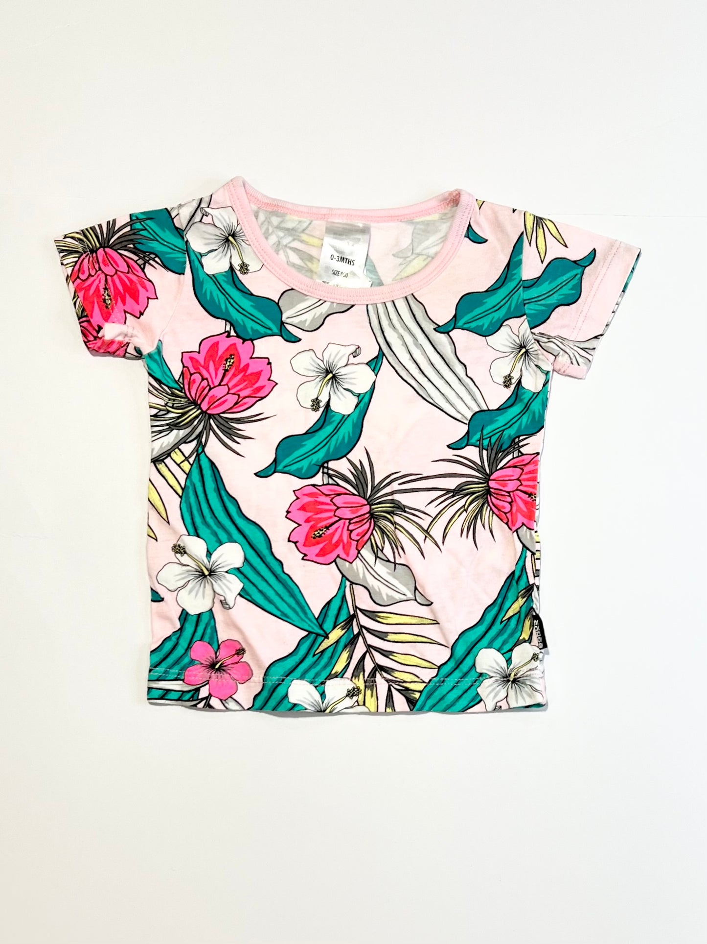 Floral tee - Size 000