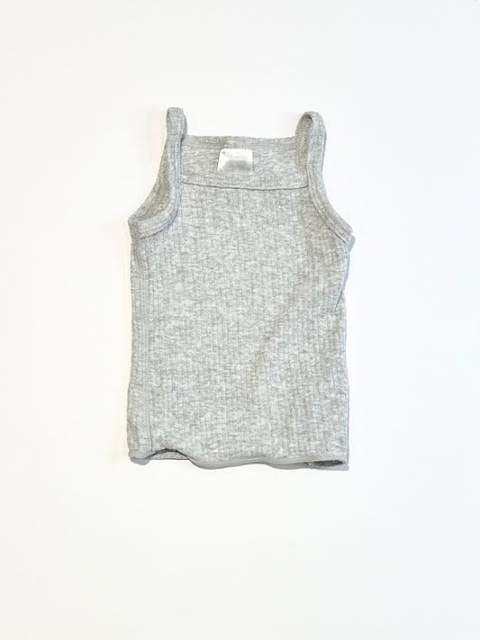 Grey ribbed singlet - Size 0000