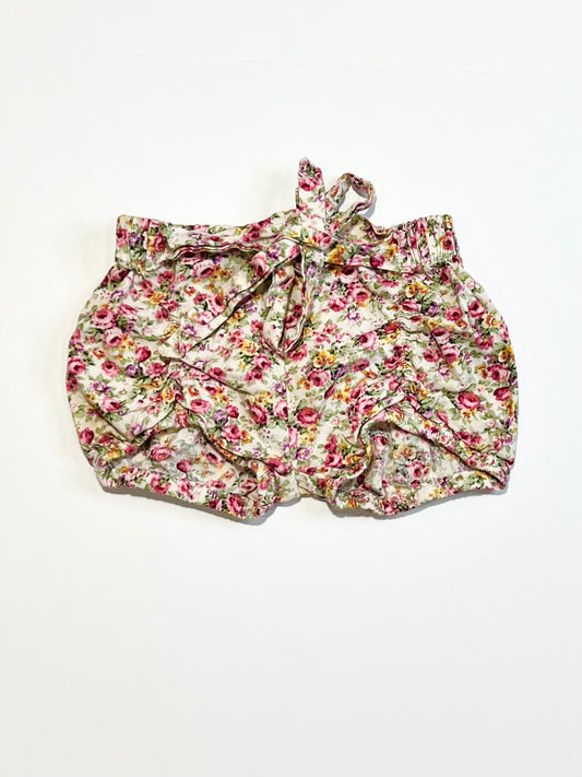 Floral shorts - Size 0