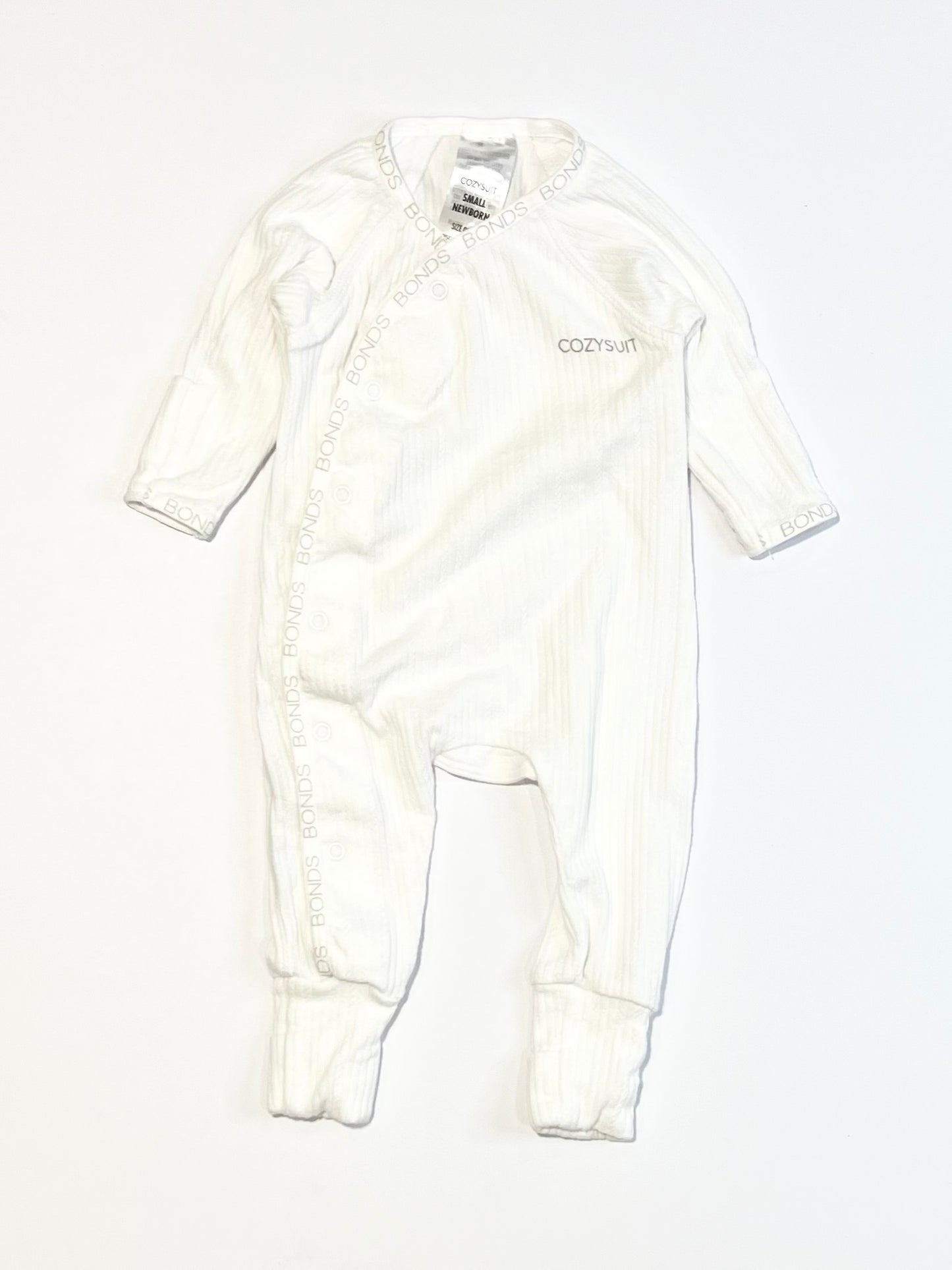 Ribbed white Cosysuit - Size 00000