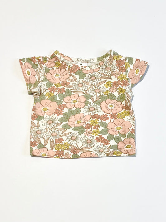 Floral tee - Size 0000