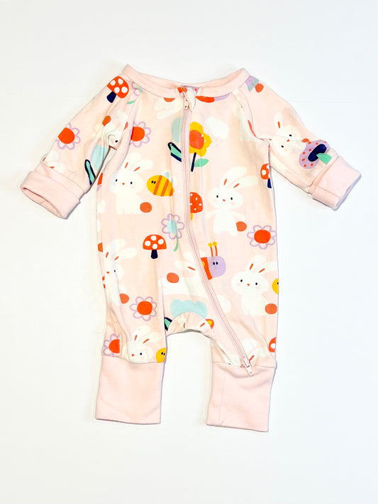 Bunnies and bees zip onesie - Size 0000