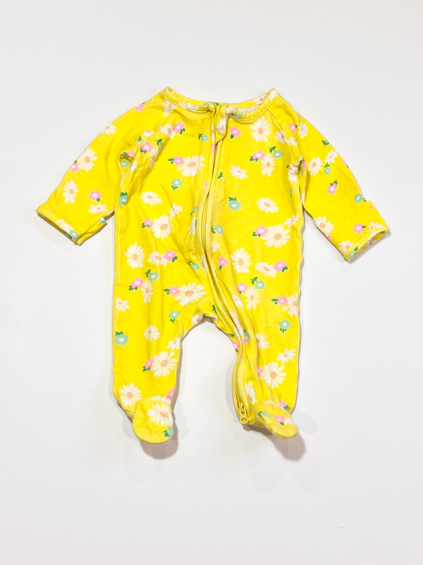 Yellow zip onesie - Size 0000