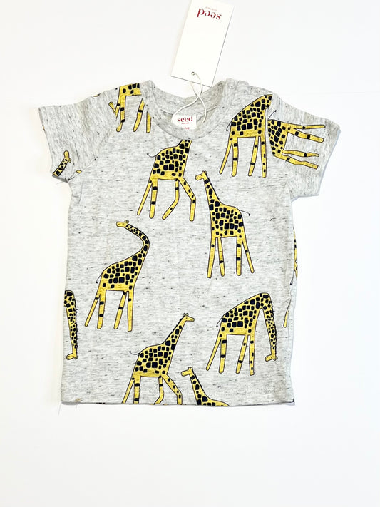 Grey giraffe tee brand new - Size 00