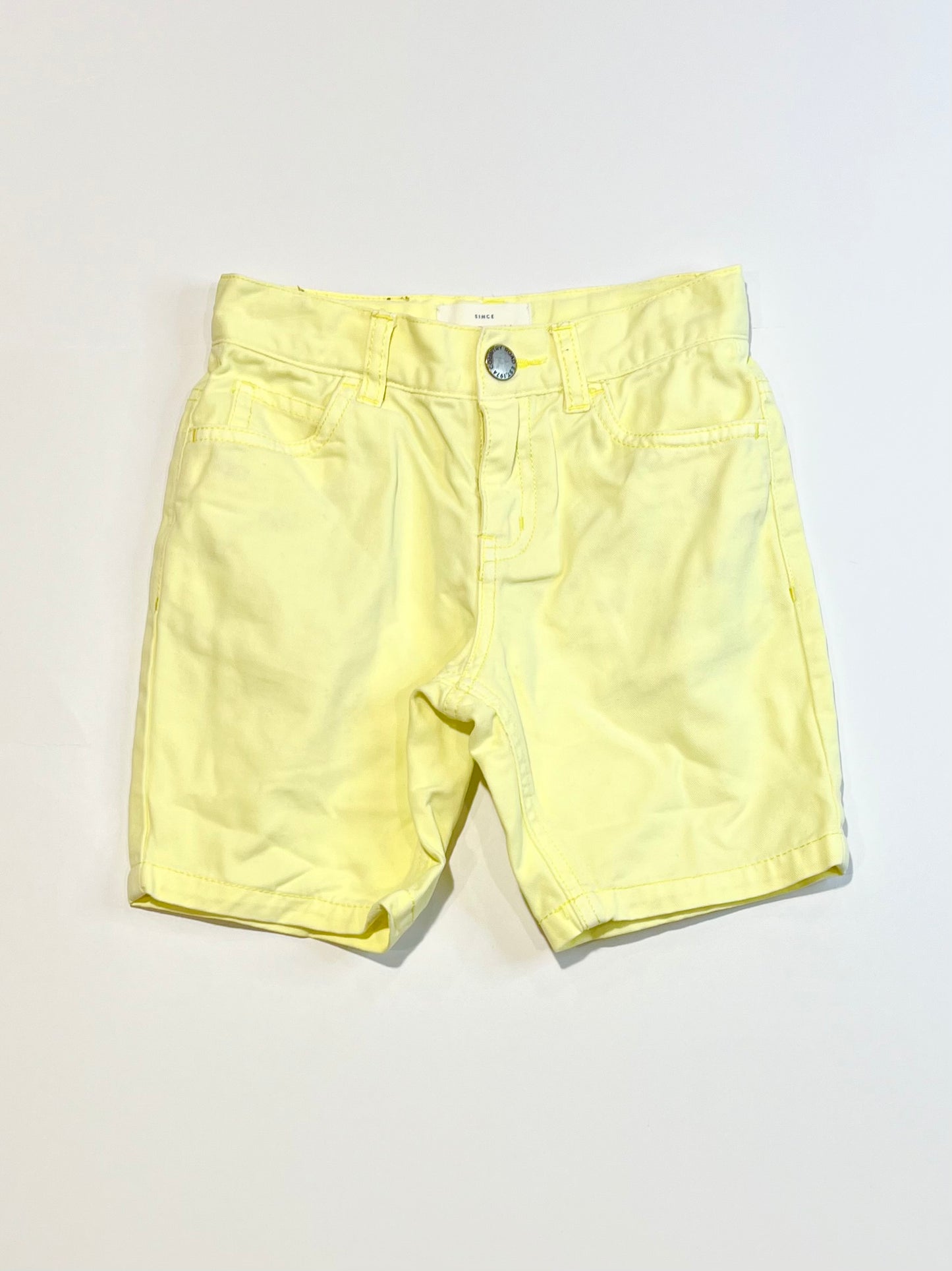 Yellow shorts - Size 3