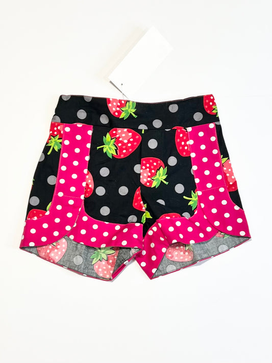Strawberry shorts brand new - Size 4
