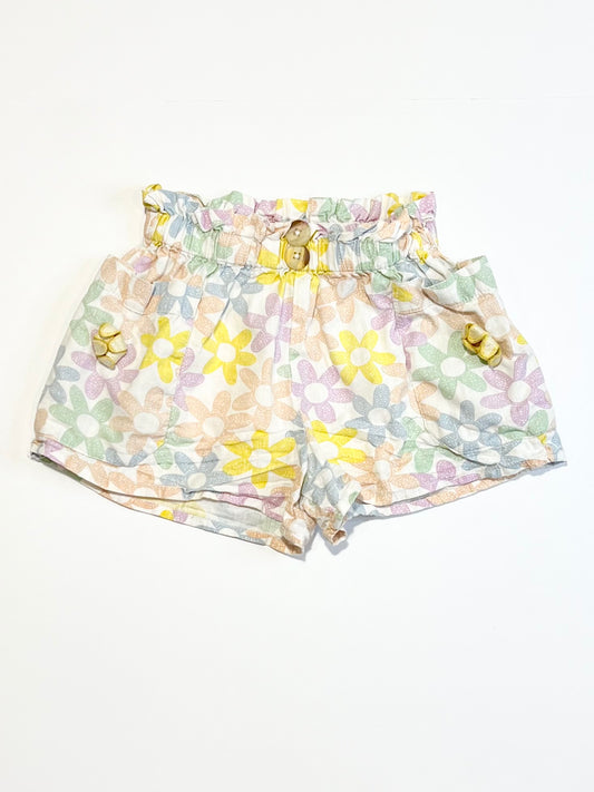 Floral shorts - Size 4
