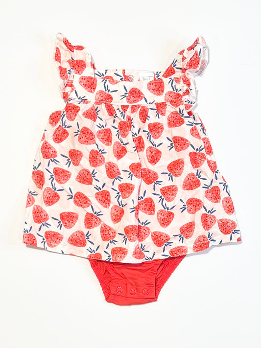 Cotton strawberry romper - Size 00