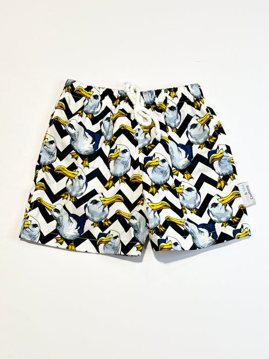 Cotton seagull shorts - Size 2