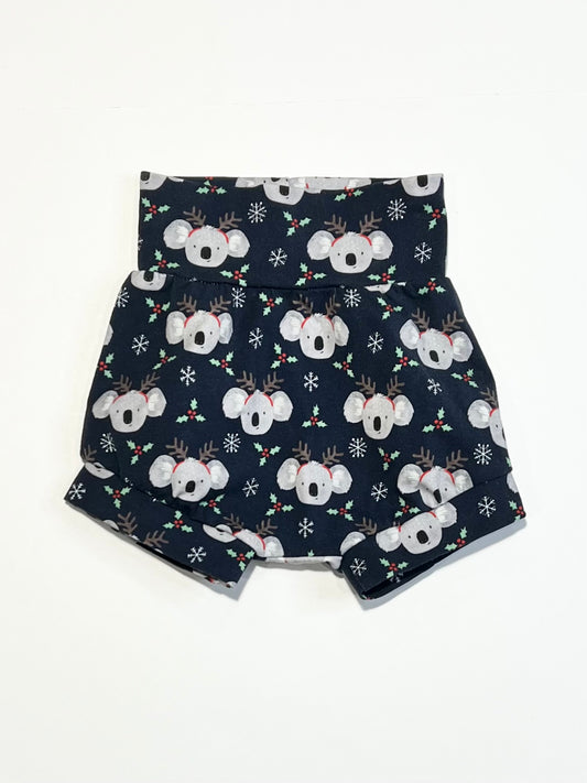 Christmas koala shorts - Size 000