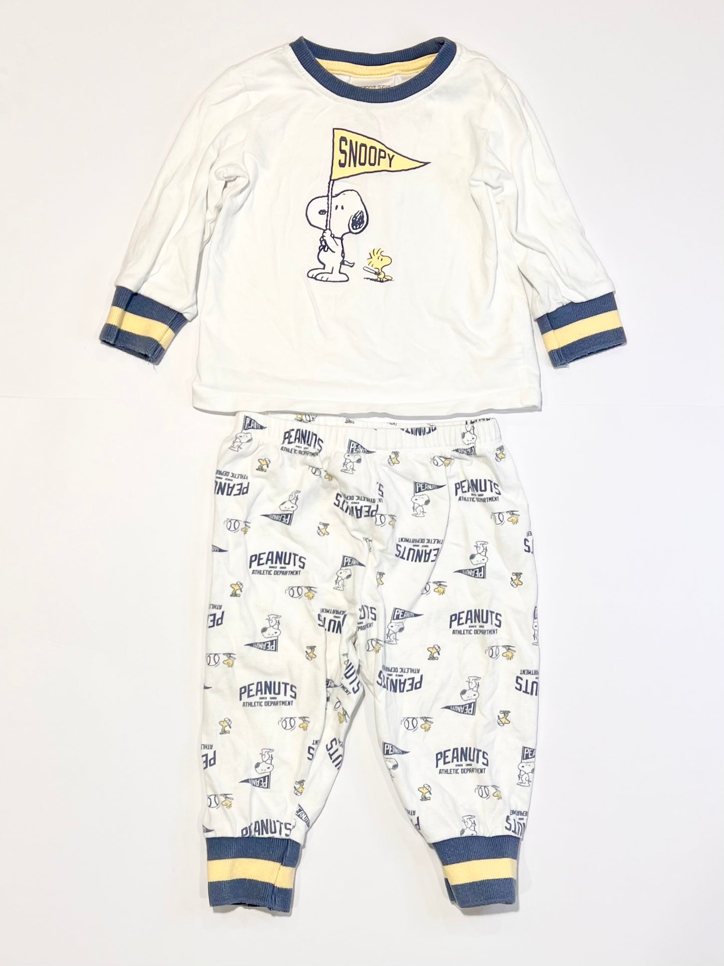 Snoopy pyjamas - Size 1