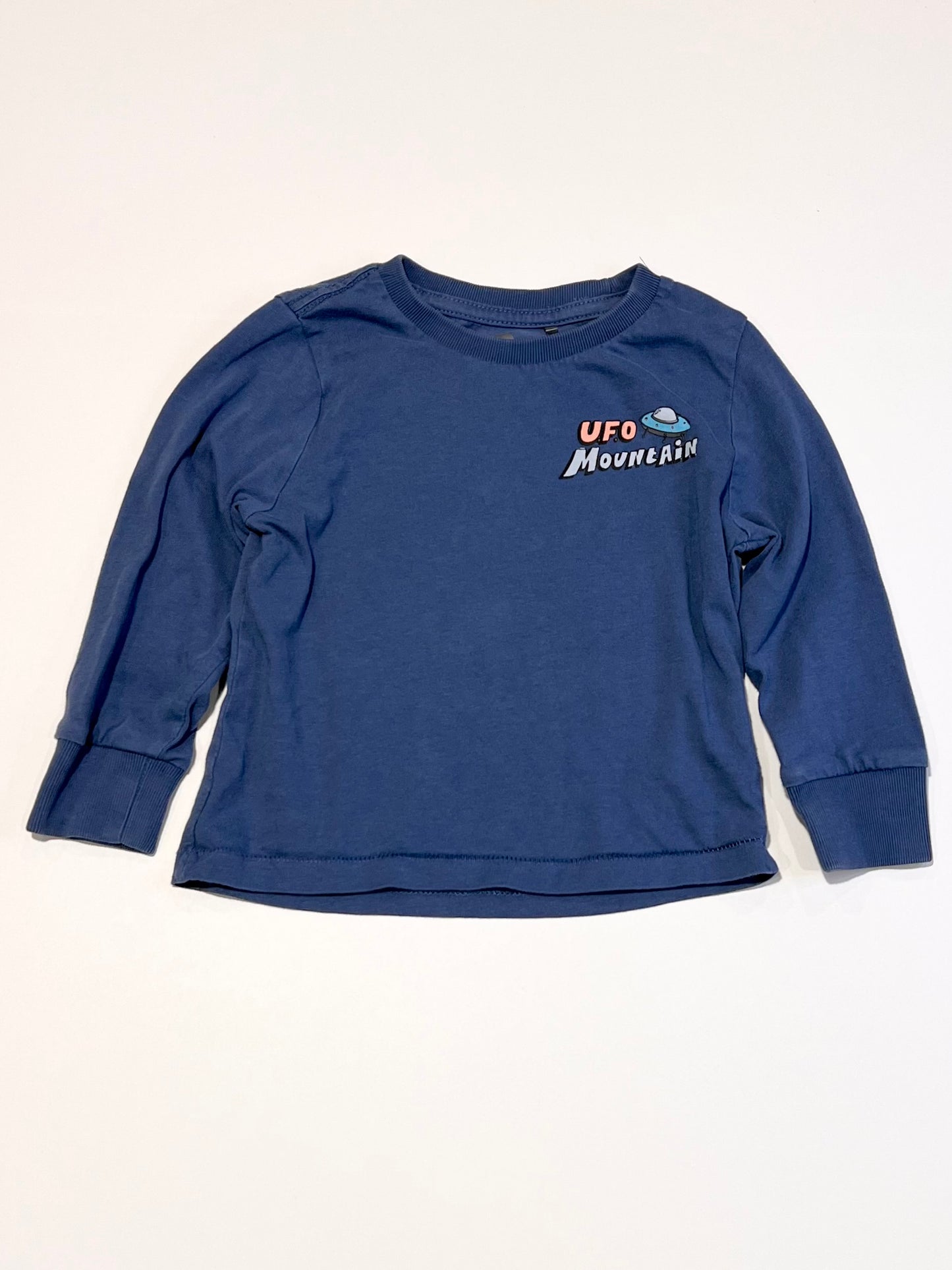 UFO mountian top - Size 1