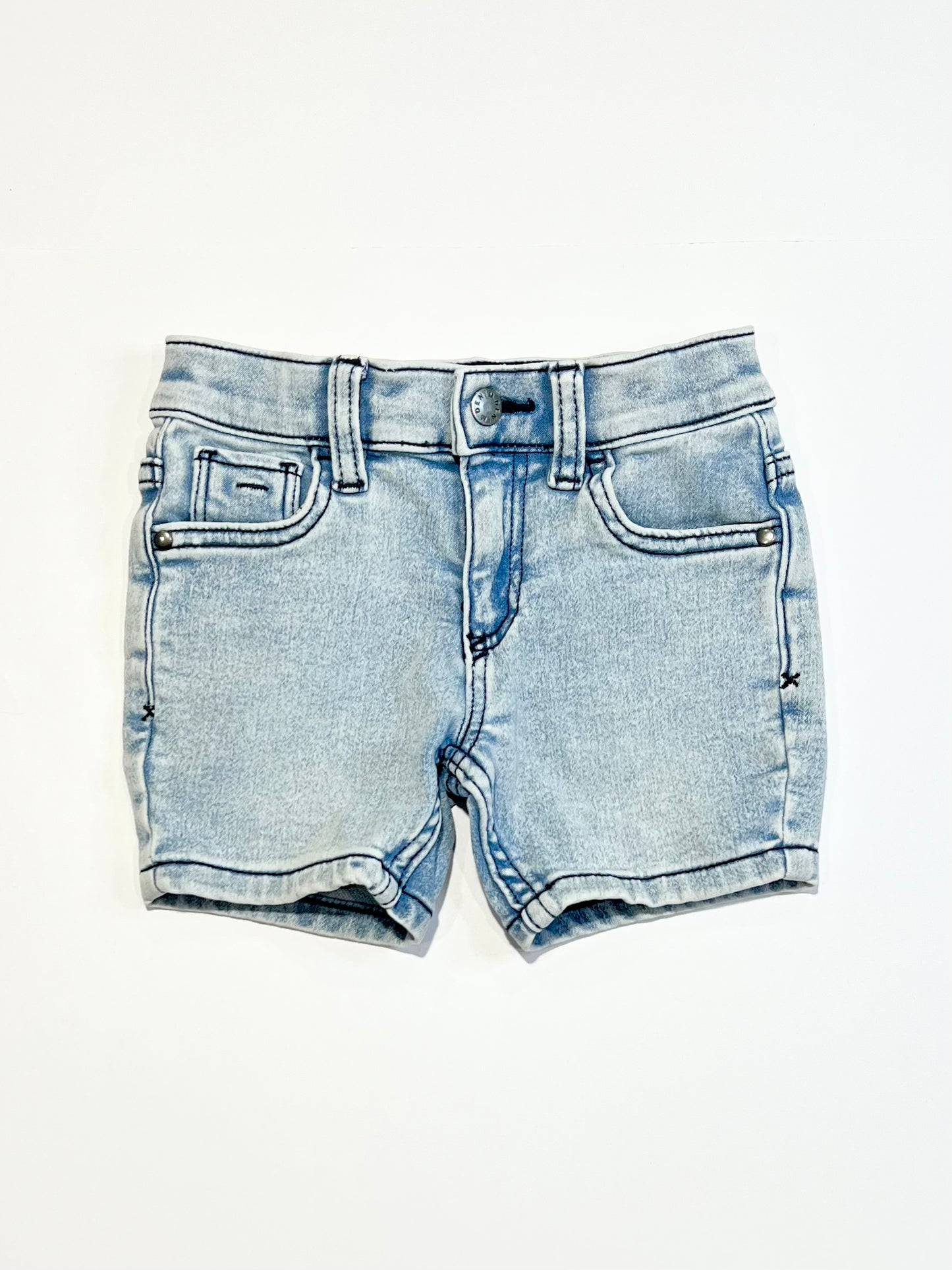 Soft denim shorts - Size 2