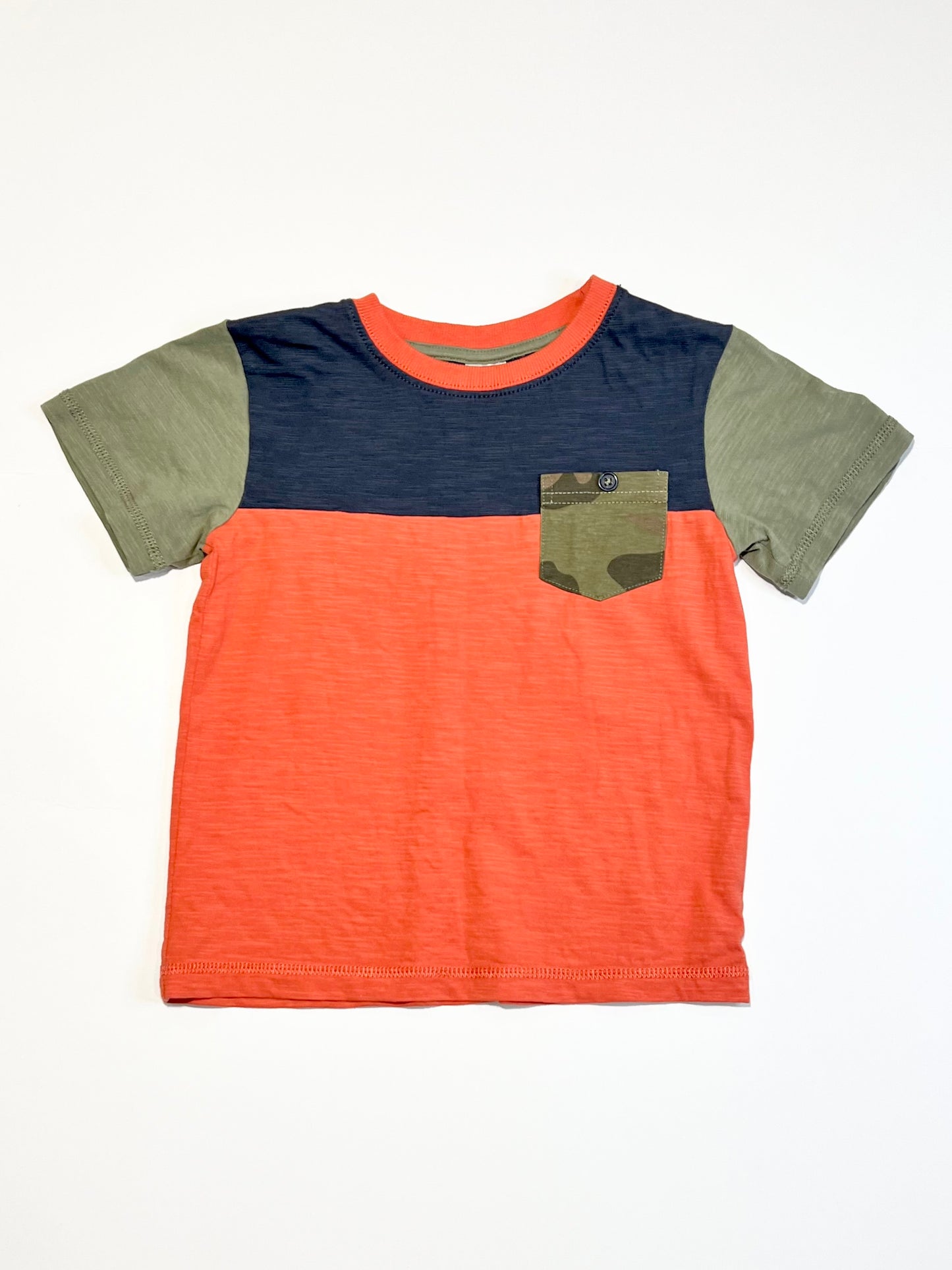 Spliced pocket tee - Size 3