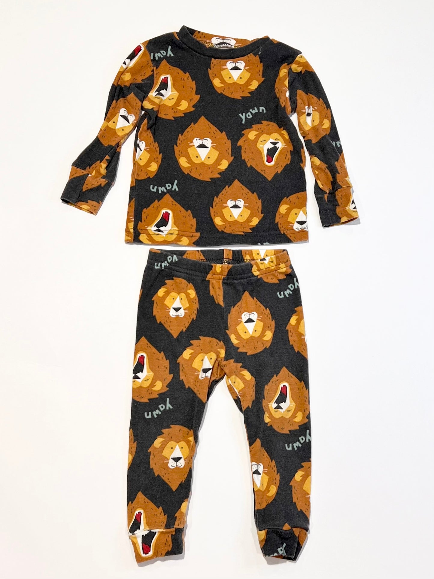 Ribbed lion pyjamas - Size 0