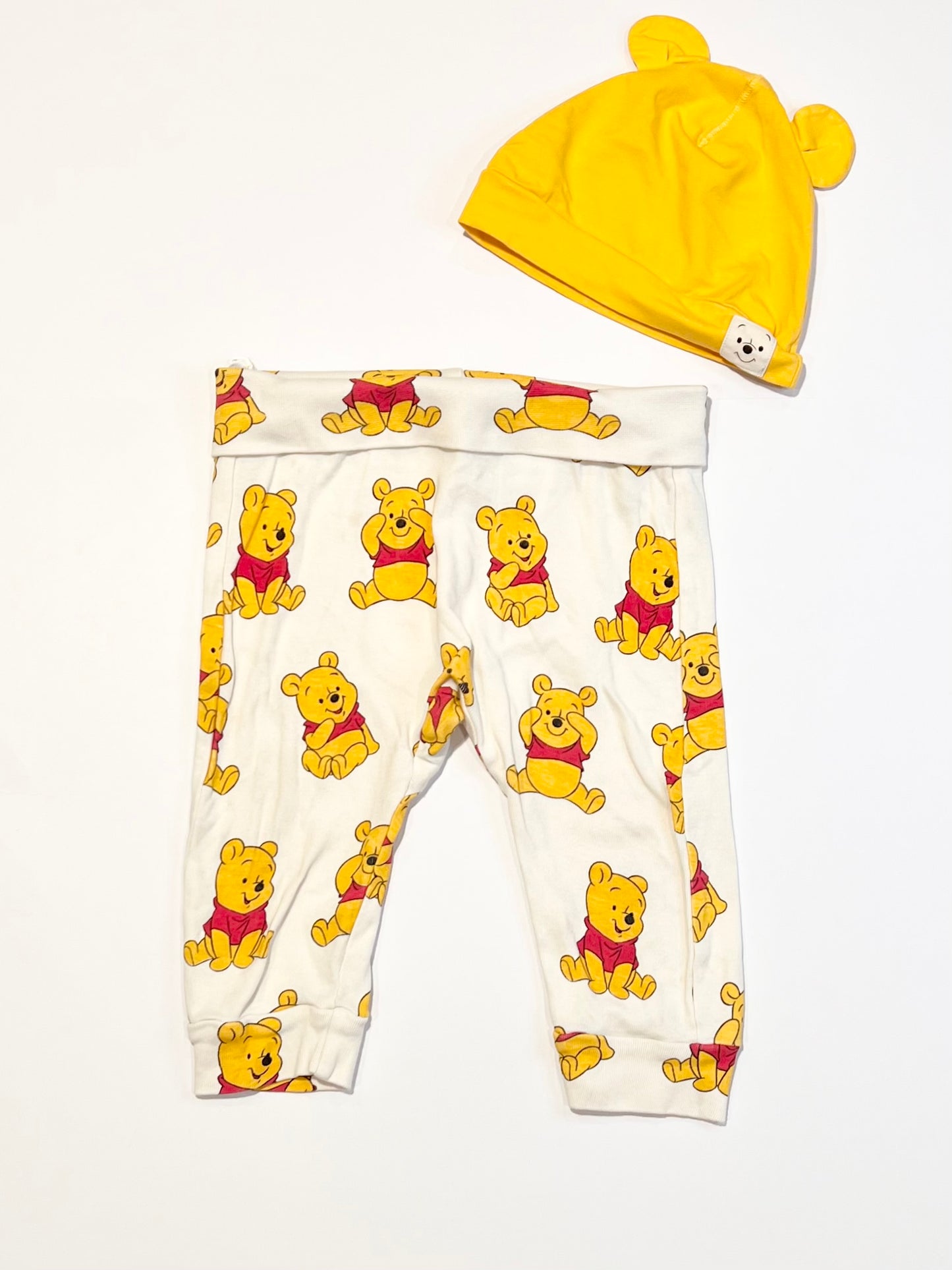 Winnie pants with beanie - Size 6-9 months