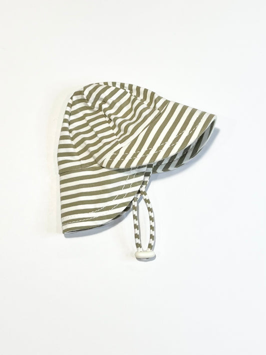 Striped flap hat - Size 0-3 months