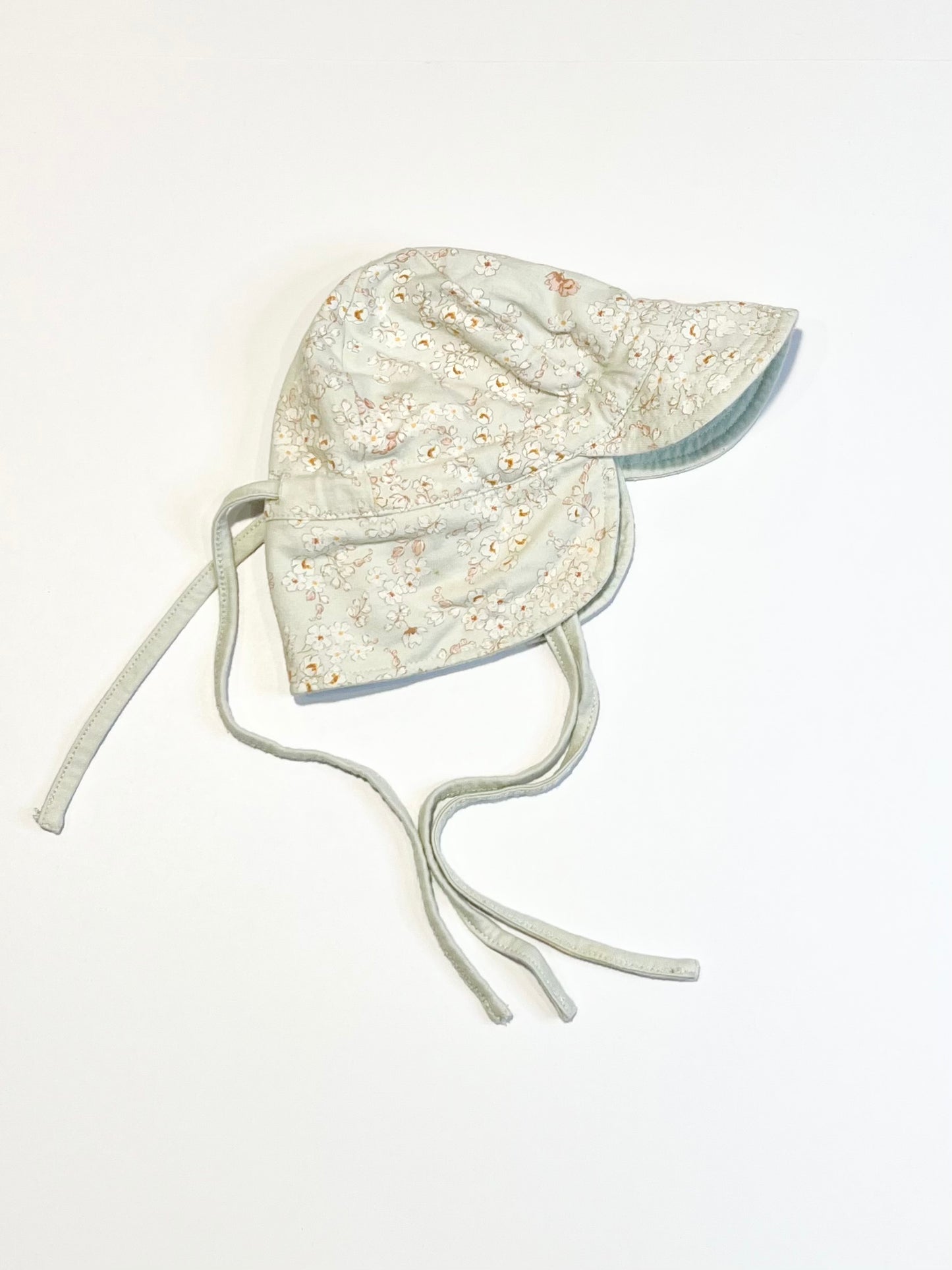 Jersey flap hat - Size 0-8 months