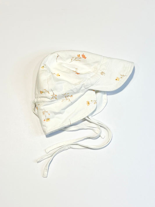 Jersey flap hat - Size 0-8 months