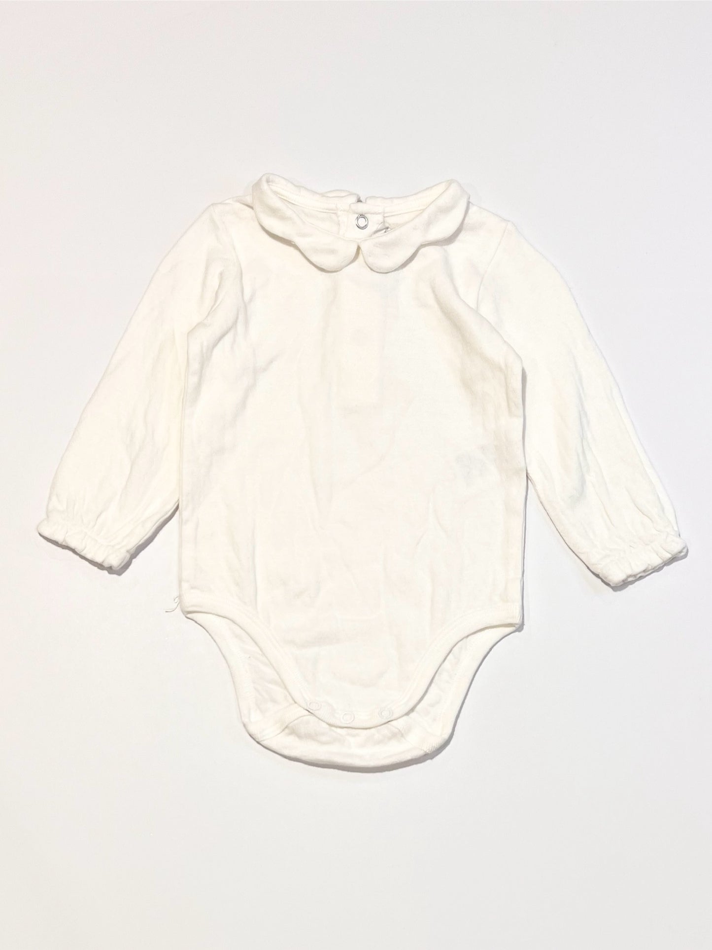 White collared bodysuit - Size 6-9 months