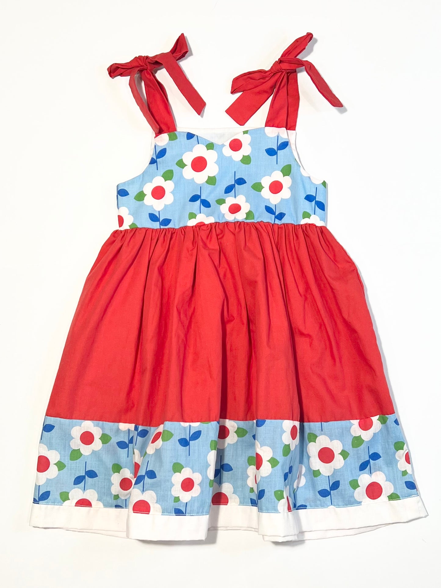 Red floral dress - Size 3-4