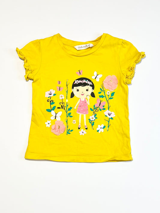 Yellow sequined tee - Size 2