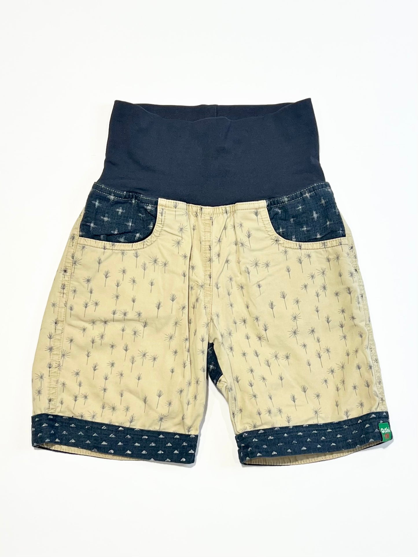 Patchwork shorts - Size 5-6