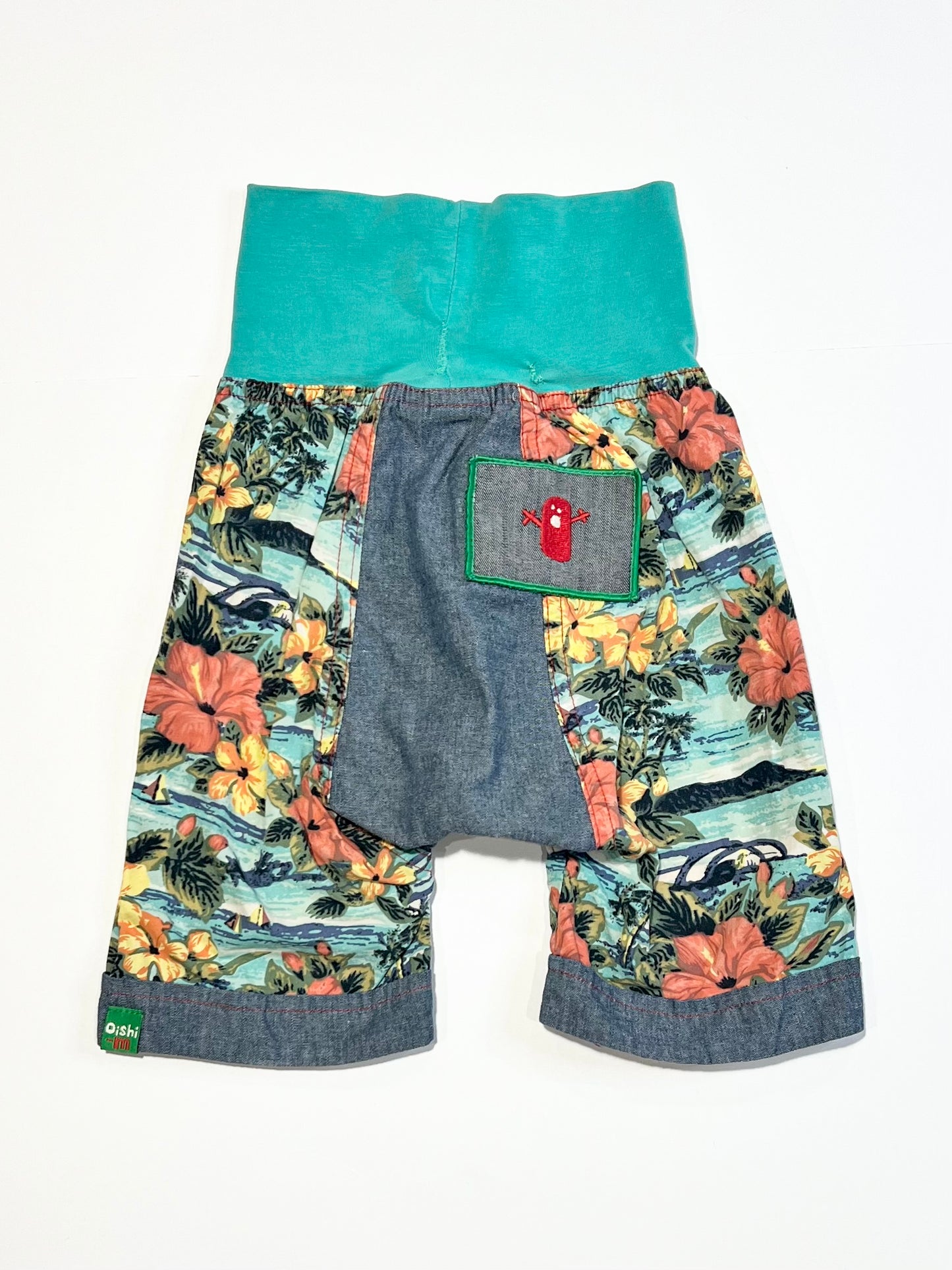 Patchwork shorts - Size 2-3