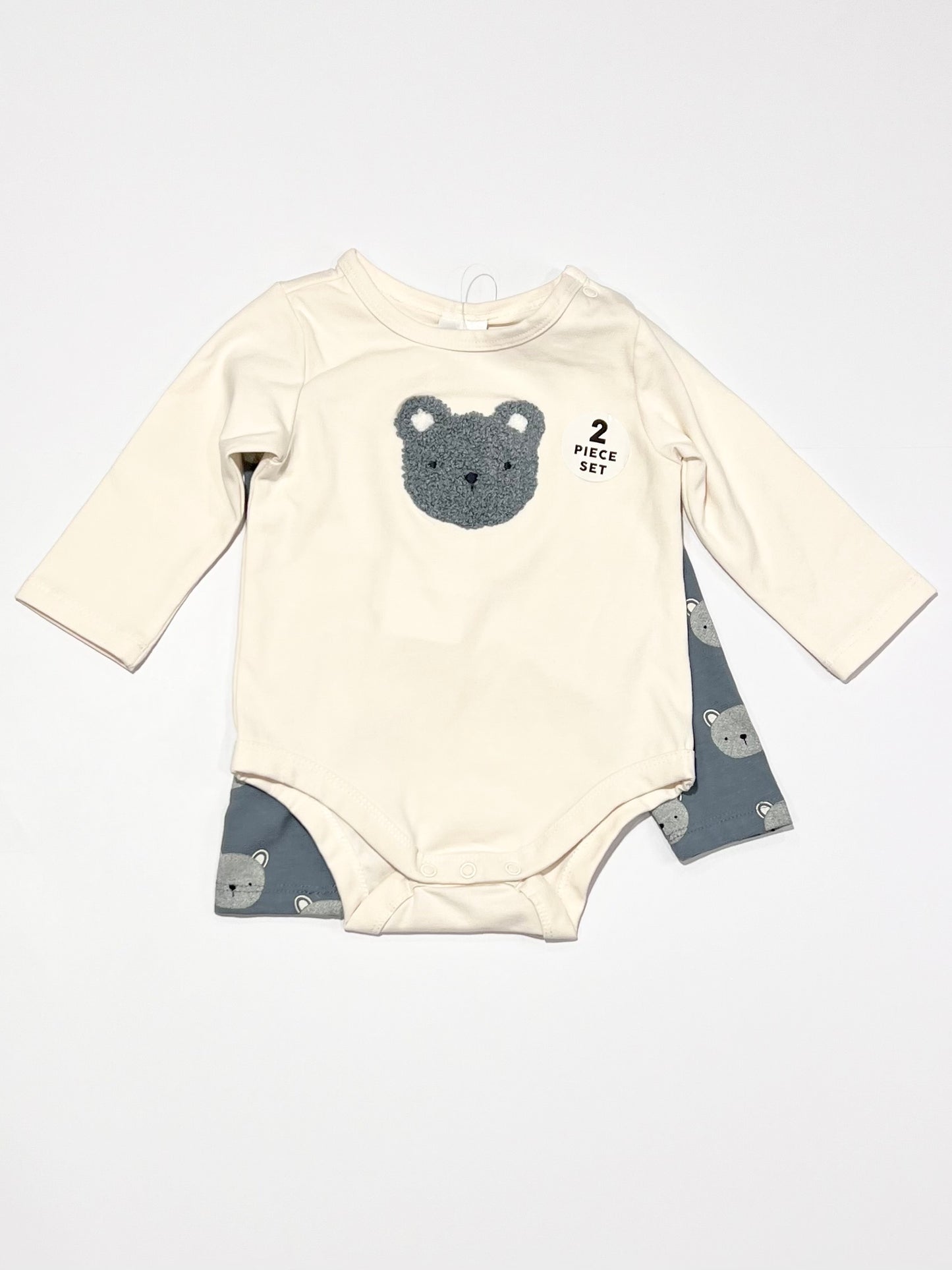 2 piece set brand new - Size 000