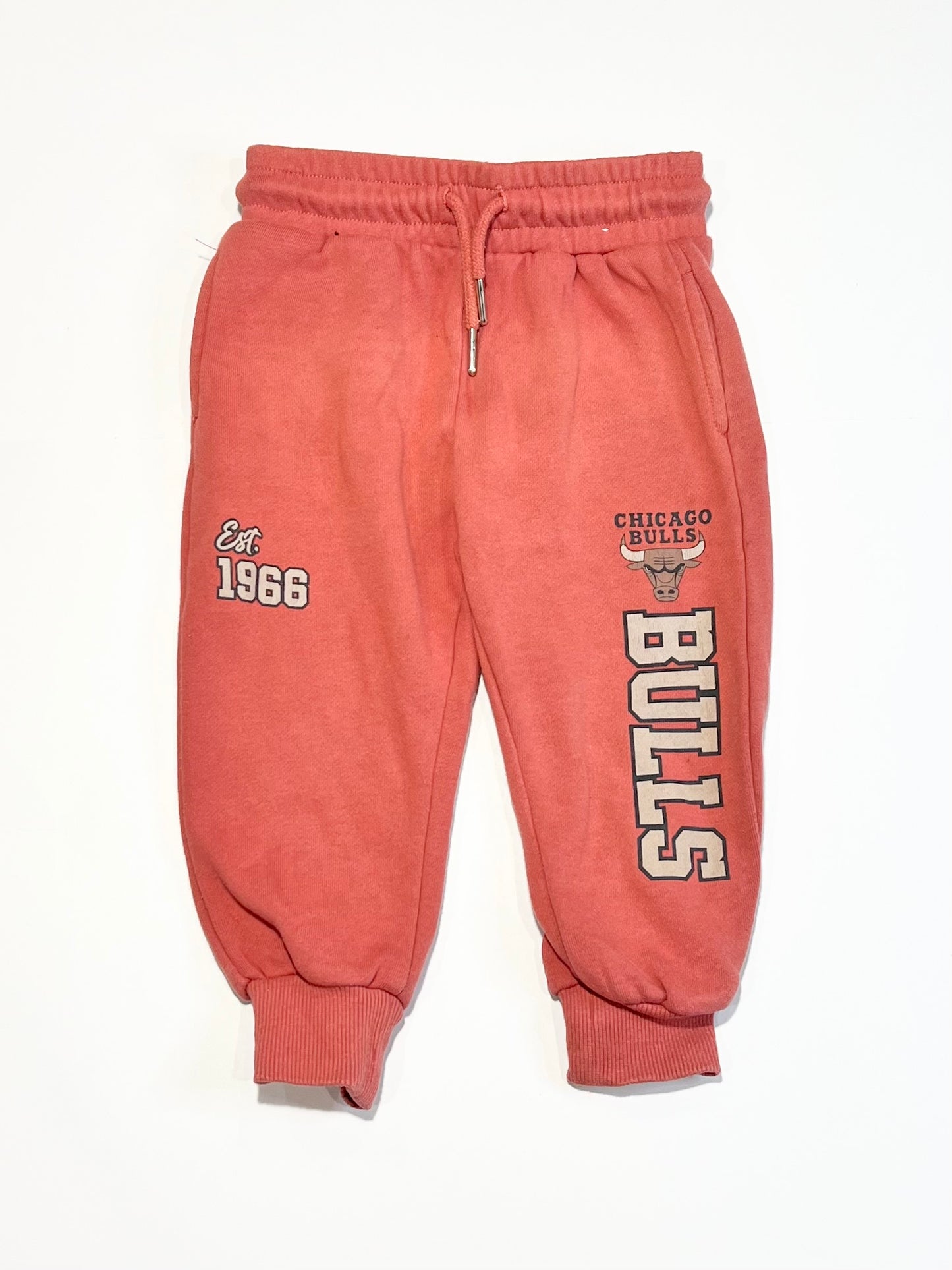 NBA Bulls trackies - Size 2