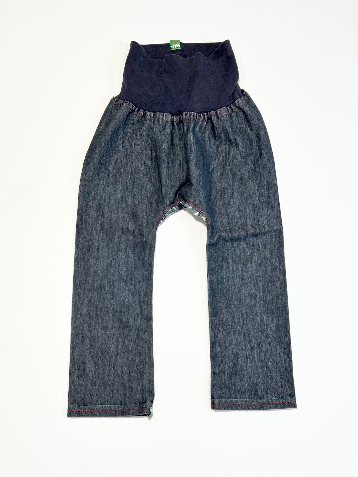 Pull on denim pants - Size 2-3
